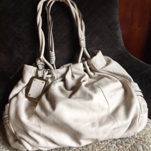 B. MAKOWSKY IVORY LEATHER HANDBAG/TOTE